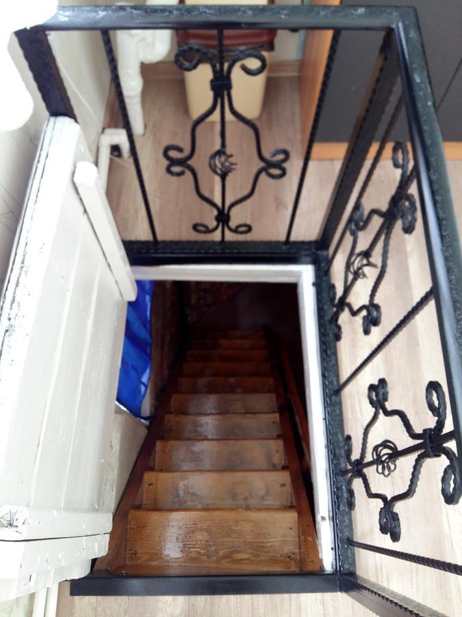 Gulo'S Home ティビリシ エクステリア 写真